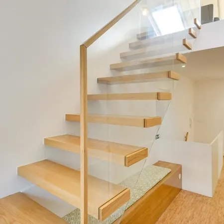 Cosy Modern 1 Bedroom In Central Apartment *
